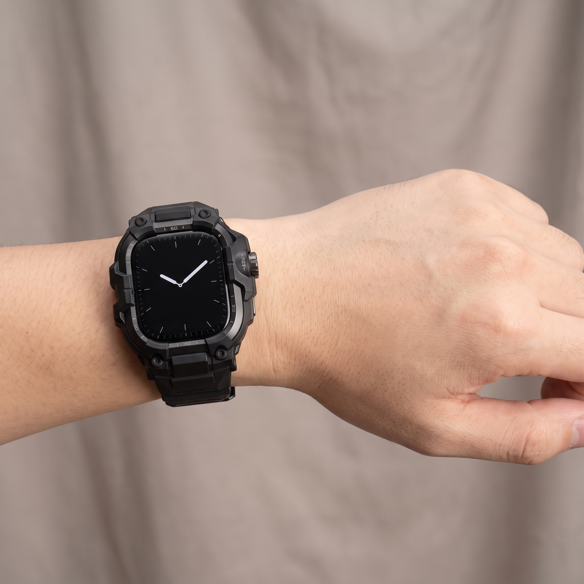 TIC-CI-016 wrist 02
