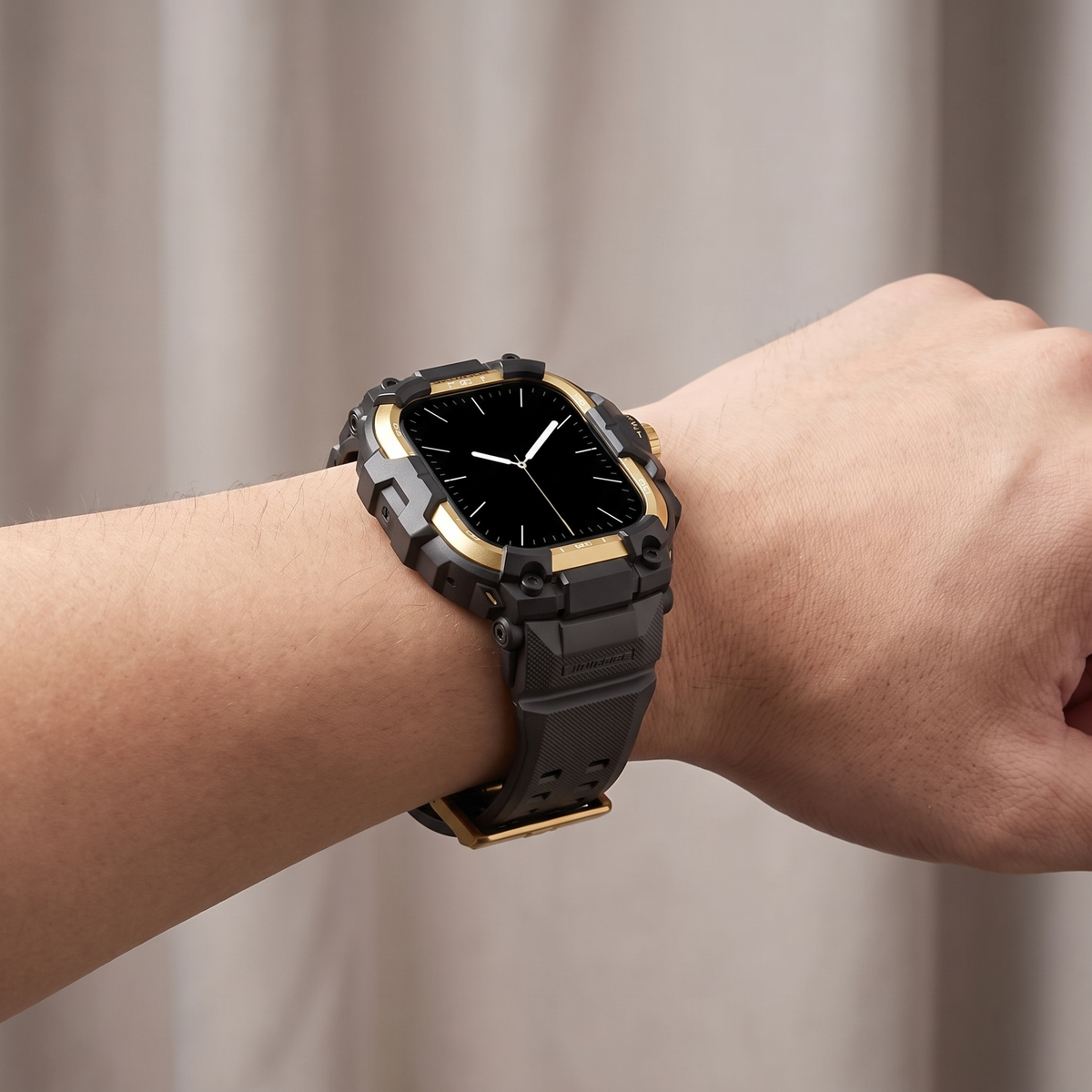 TIC-CI-015 wrist 03