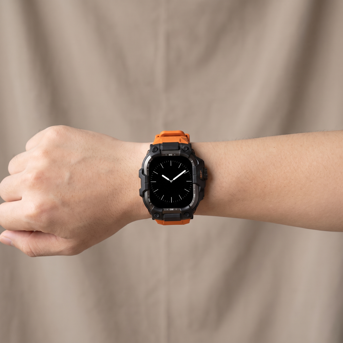 TIC-CI-013 wrist 01