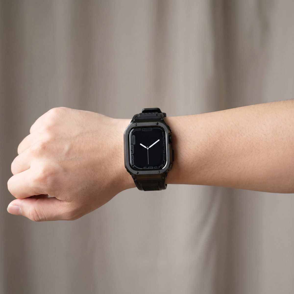 TIC-CI-018 wrist 01