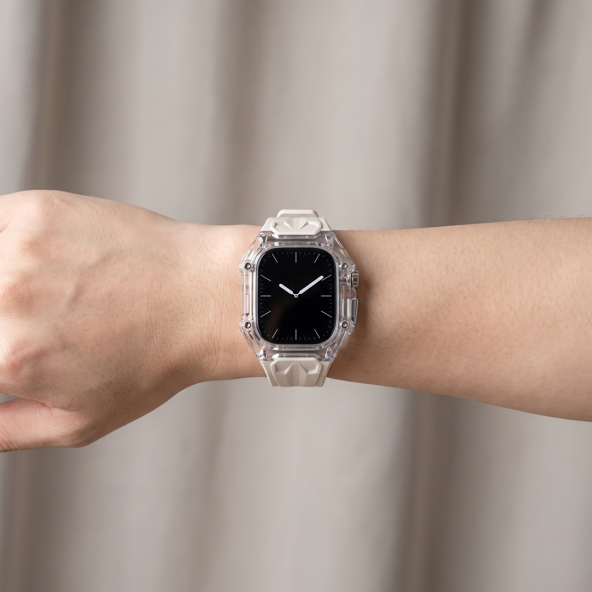 TIC-CI-033 wrist 01