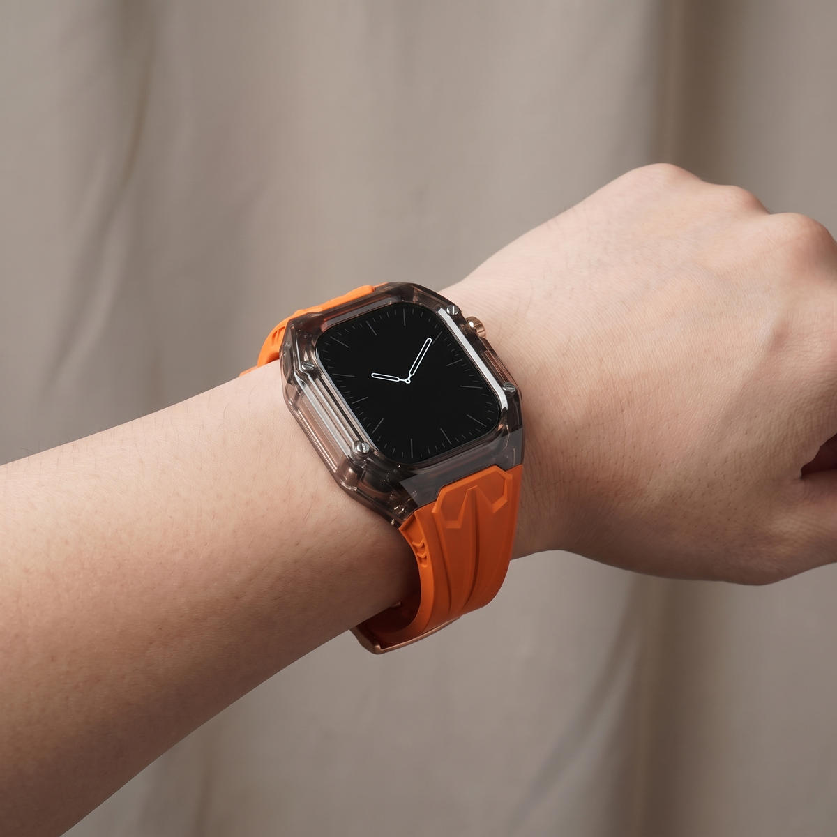 TIC-CI-038 wrist 02
