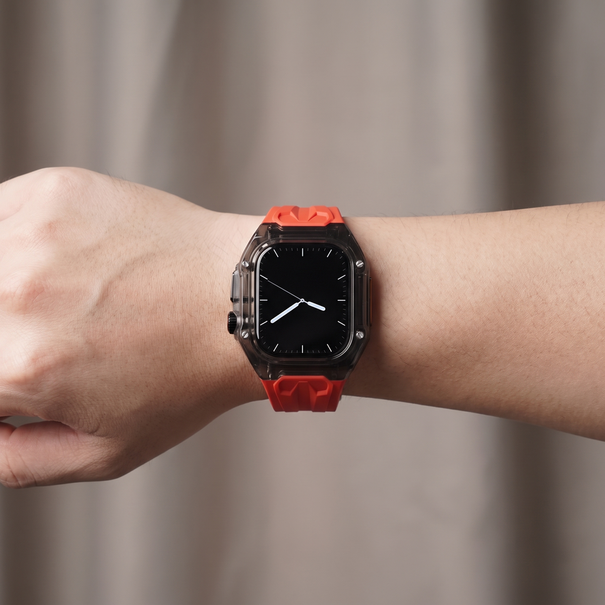 TIC-CI-041 wrist 01