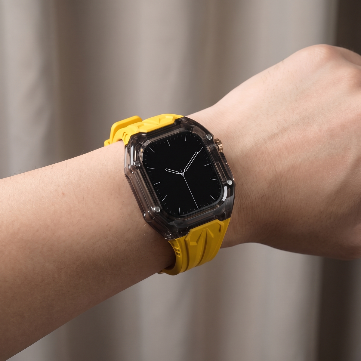 TIC-CI-044 wrist 03